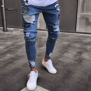 Stylish Blue Distressed Jeans
